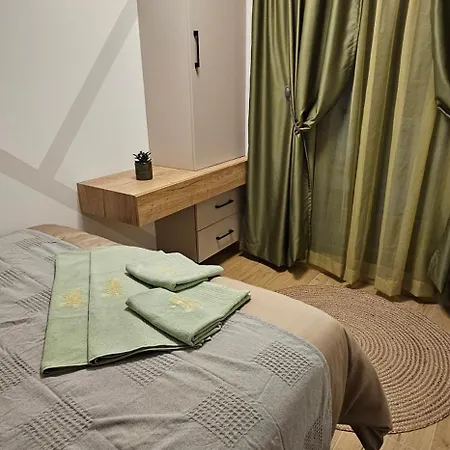 Appartement Valena 1 *